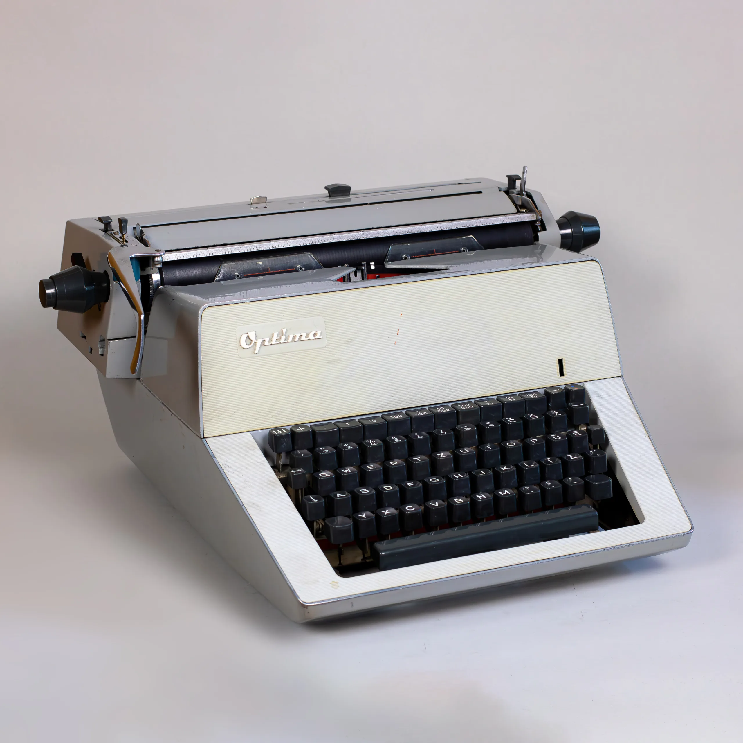 Optima M14 — The Typewriter Museum